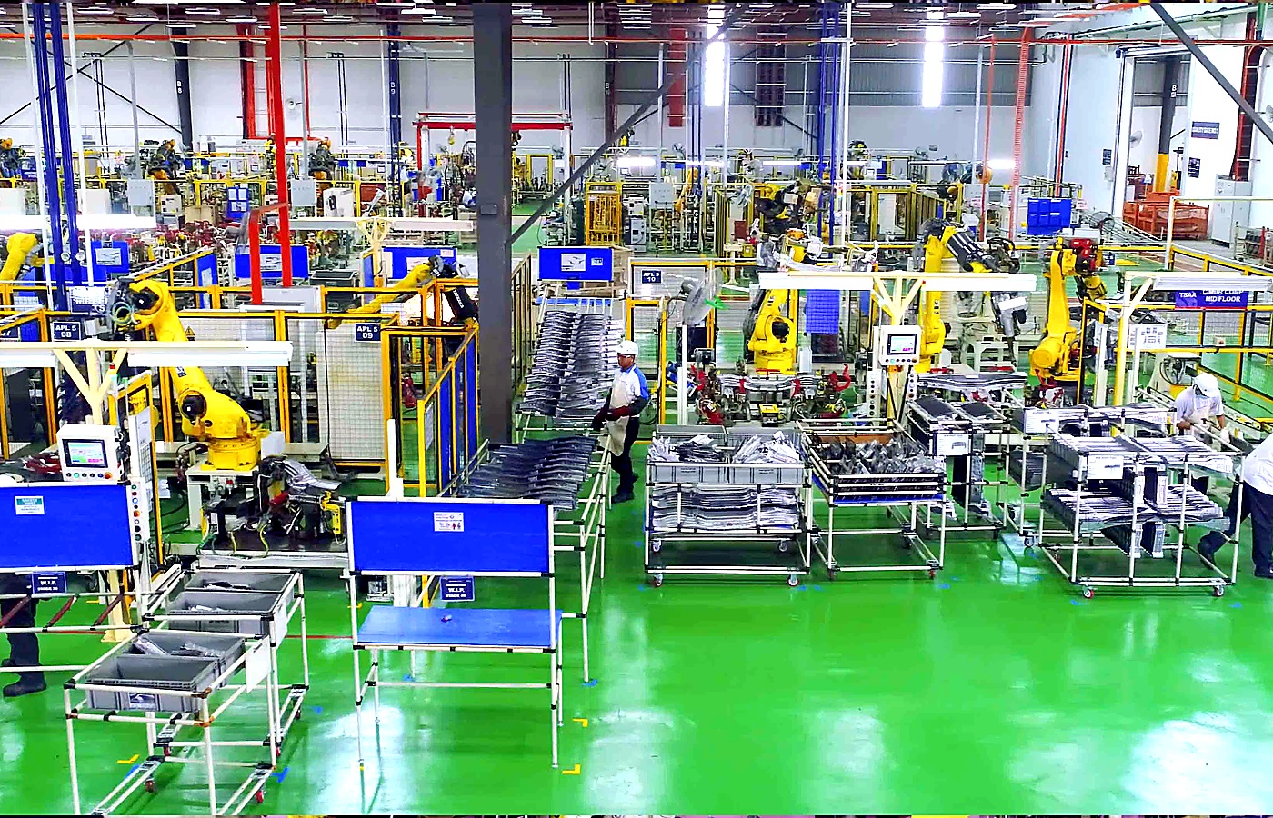 Manufacturing corporate video visual